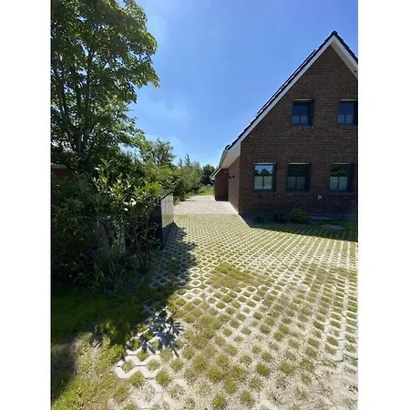 Apartment On Bornfeld *